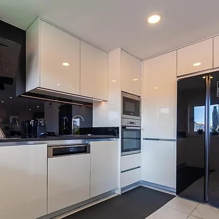 Lägenhet Lucky House