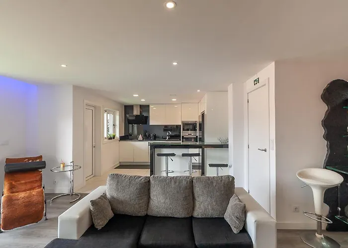 Apartment Lucky House *